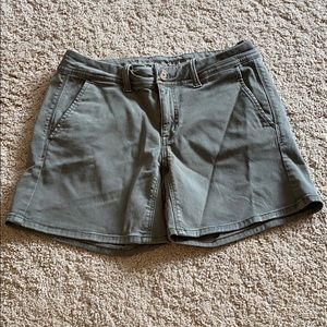 Green American eagle shorts
